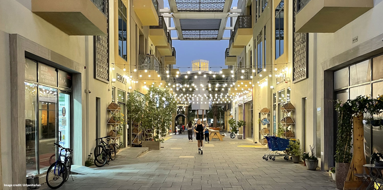 24/7 street in a sustainable mixed-use district (before)